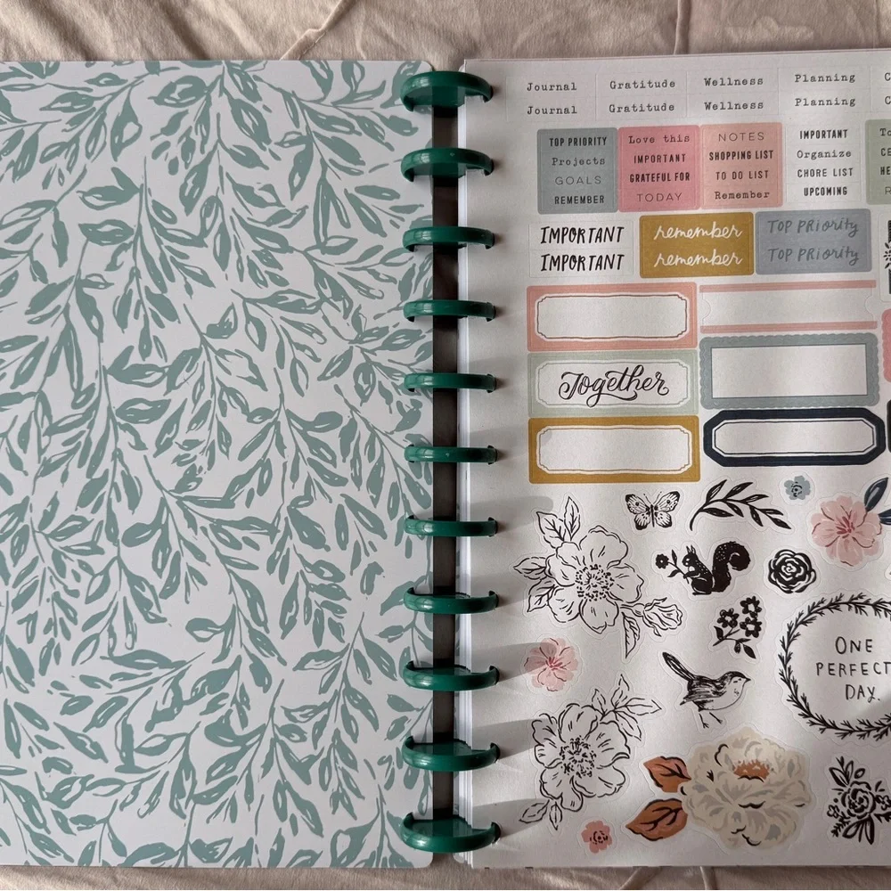 Day-to-Day Disc Journal by Maggie Holmes Black and White Checkered